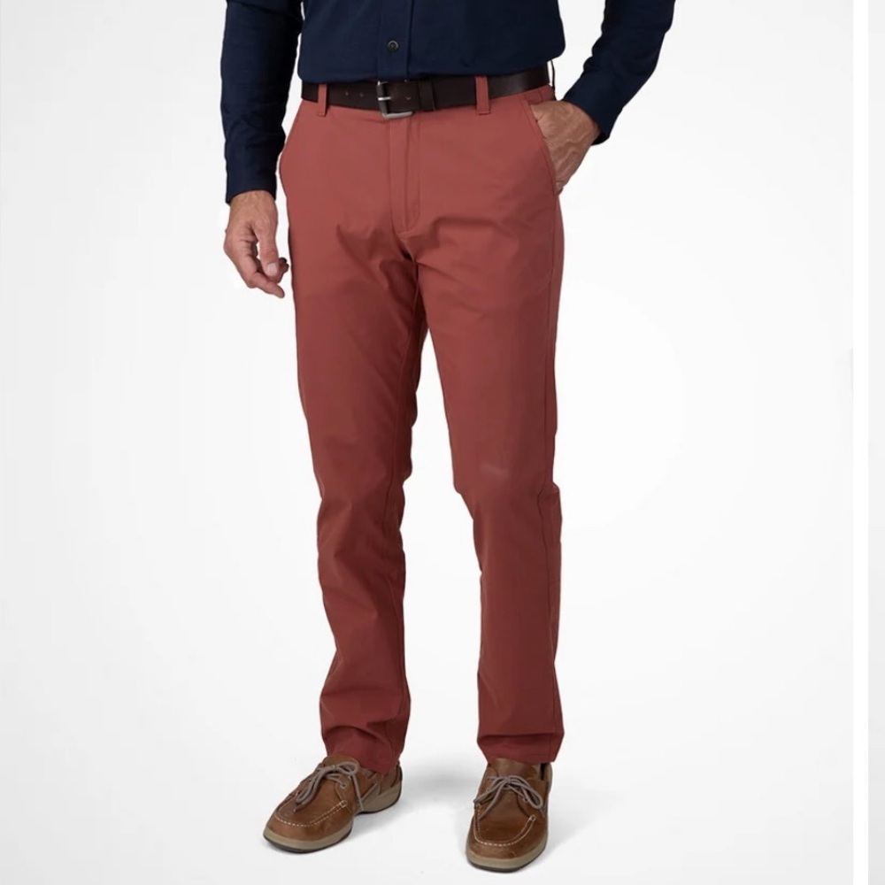Tailor Vintage Slim Fit Chino Pants in Canyon Red Preppy Casual‎